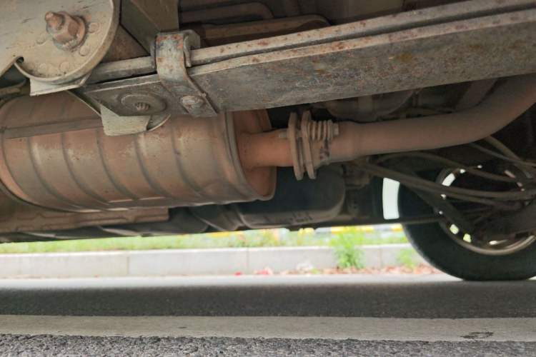 Used Nissan NV200 2014 1.6L CVT Zunya Model China IV Standard Chassis Rear Left
