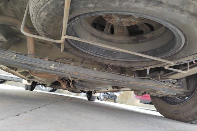 Used Nissan NV200 2014 1.6L CVT Luxury Model China IV Standard Chassis Rear