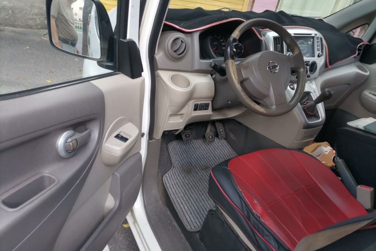 Used Nissan NV200 2014 1.6L Manual Luxury Model China V Standard Driver Seat