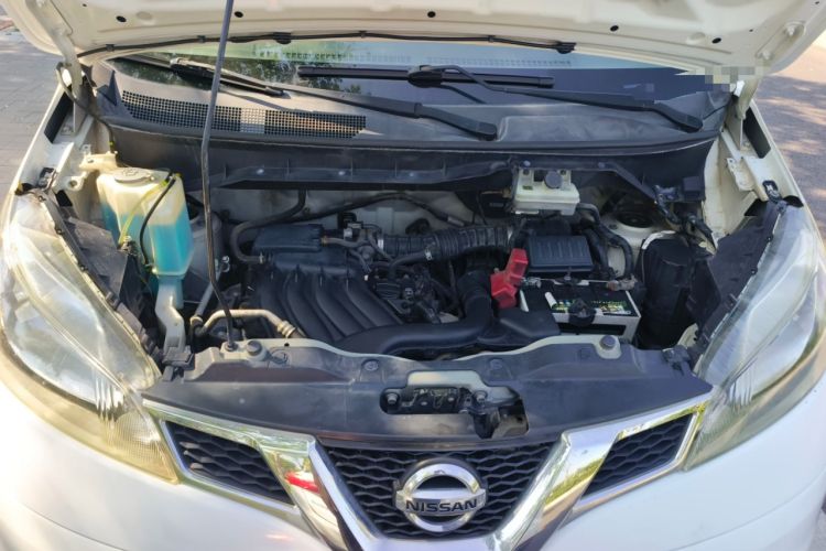 Used Nissan NV200 2014 1.6L Manual Luxury Model China IV Standard Engine Bay