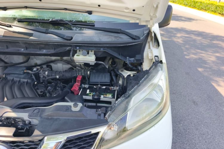 Used Nissan NV200 2014 1.6L Manual Luxury Model China IV Standard Engine Bay Left