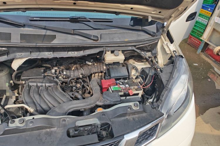 Used Nissan NV200 2014 1.6L CVT Luxury Model China IV Standard Engine Bay Left