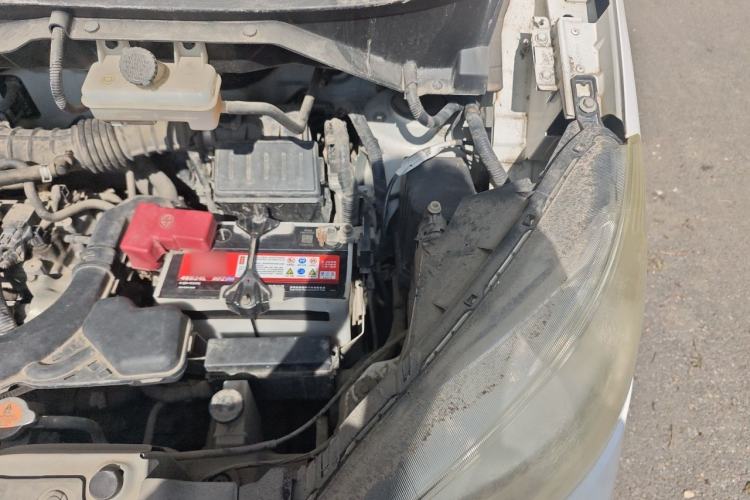 Used Nissan NV200 2014 1.6L Manual Luxury Model China V Standard Engine Bay Left