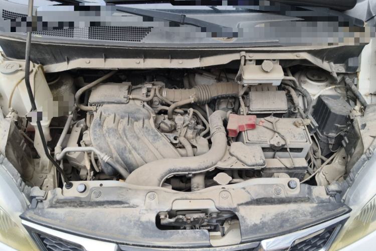 Used Nissan NV200 2014 1.6L Manual Luxury Model China IV Standard Engine Bay