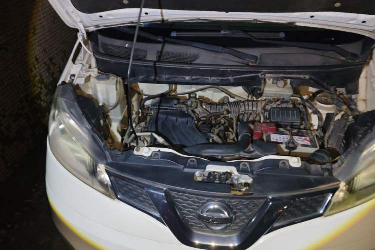 Used Nissan NV200 2014 1.6L Manual Luxury Model China IV Standard Engine Bay Right
