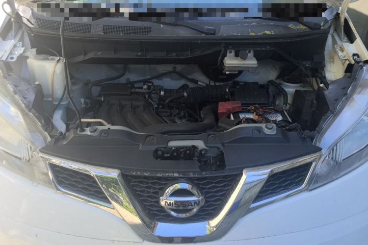 Used Nissan NV200 2014 1.6L CVT Luxury Model China V Standard Engine Bay