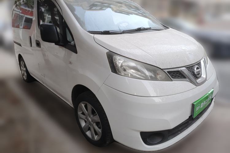 Used Nissan NV200 2014 1.6L CVT Luxury Model China IV Standard Front Right 45 Deg
