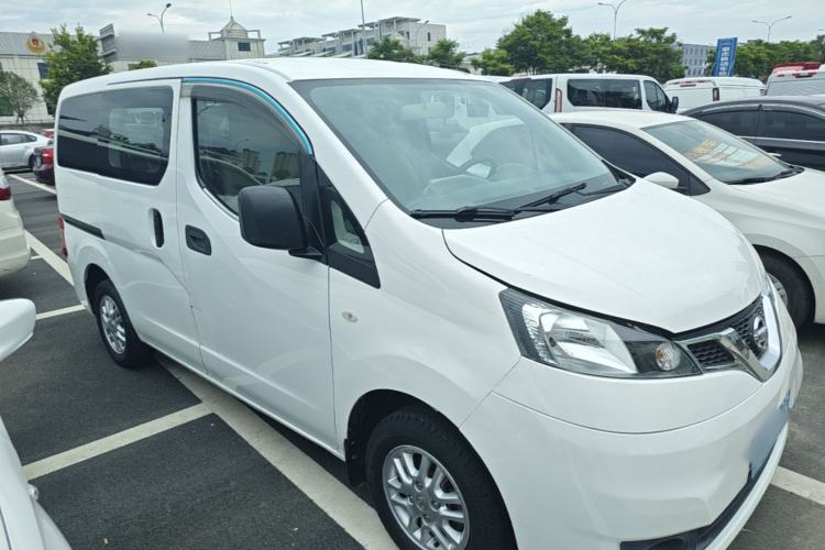 Used Nissan NV200 2014 1.6L Manual Zunya Model China IV Standard Front Right 45 Deg