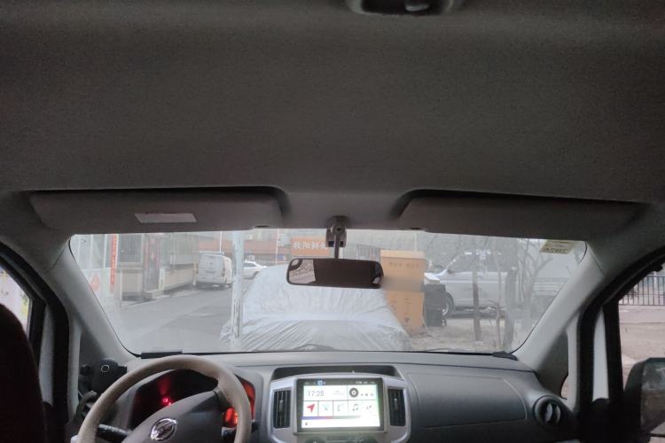 Used Nissan NV200 2014 1.6L CVT Luxury Model China IV Standard Headliner