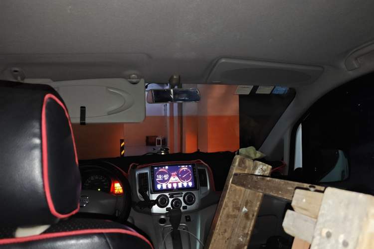 Used Nissan NV200 2014 1.6L CVT Zunya Model China IV Standard Headliner