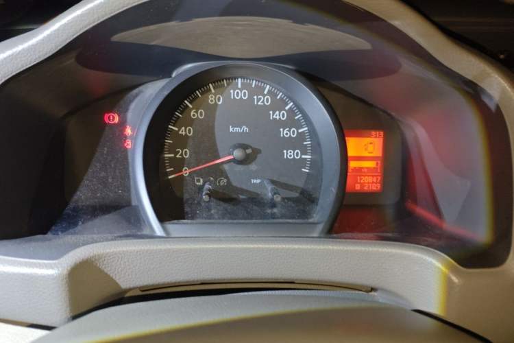 Used Nissan NV200 2014 1.6L Manual Luxury Model China IV Standard Instrument Cluster