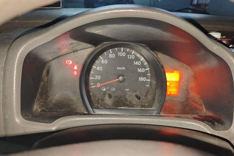 Used Nissan NV200 2014 1.6L Manual Luxury Model China IV Standard Instrument Cluster