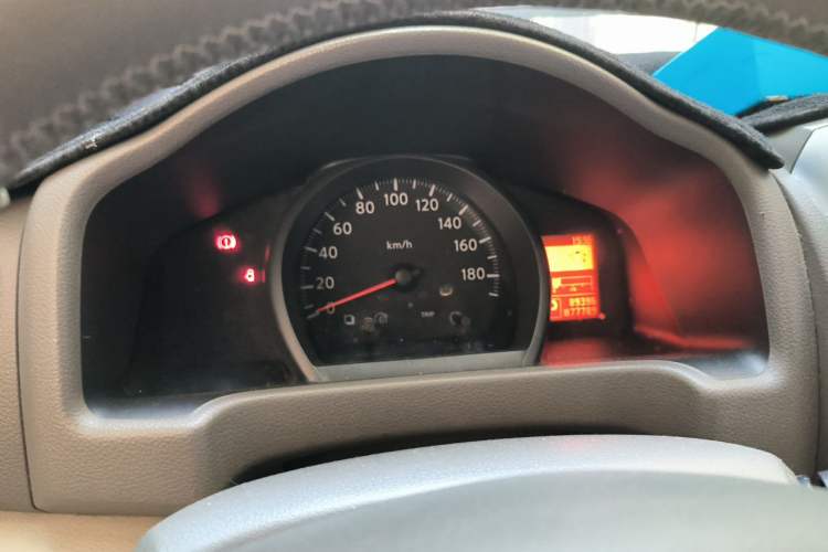 Used Nissan NV200 2014 1.6L CVT Luxury Model China IV Standard Instrument Cluster