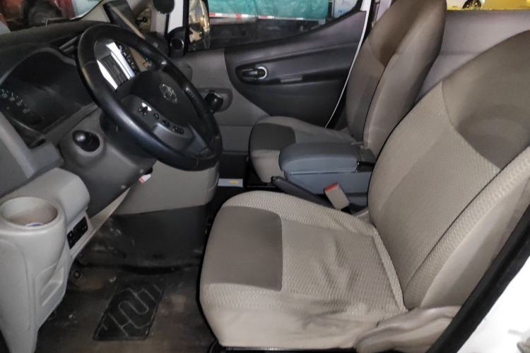 Used Nissan NV200 2014 1.6L Manual Luxury Model China IV Standard Left Front Seat
