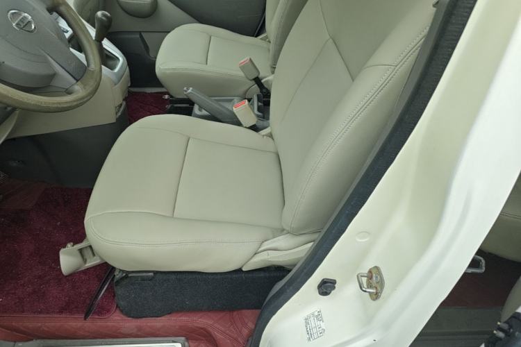 Used Nissan NV200 2014 1.6L Manual Zunya Model China IV Standard Left Front Seat