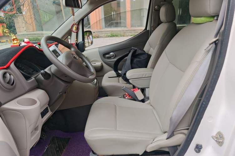 Used Nissan NV200 2014 1.6L CVT Zunya Model China IV Standard Left Front Seat