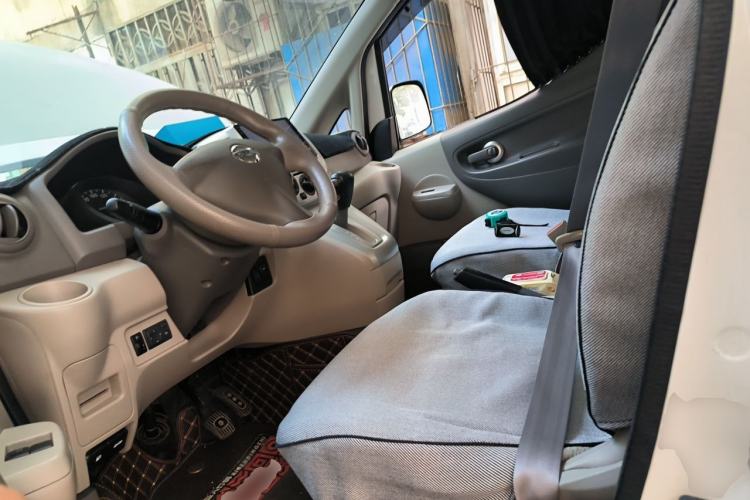 Used Nissan NV200 2014 1.6L CVT Luxury Model China IV Standard Left Front Seat