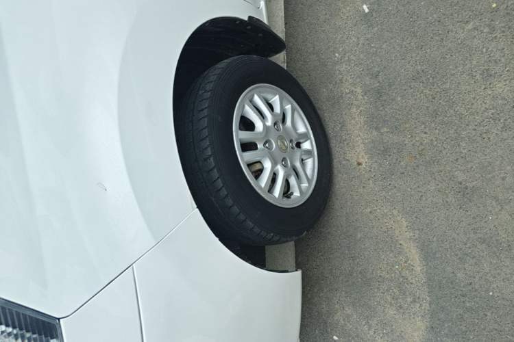 Used Nissan NV200 2014 1.6L Manual Zunya Model China IV Standard Left Front Wheel Hub