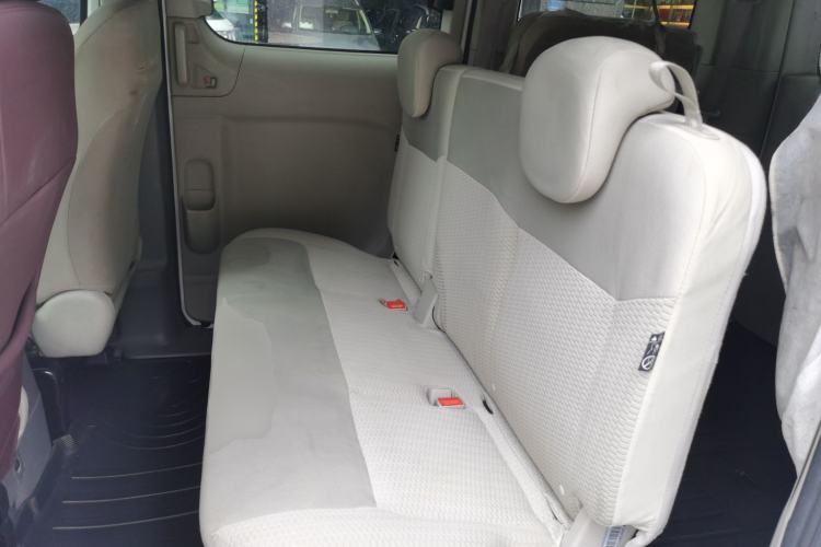 Used Nissan NV200 2014 1.6L CVT Luxury Model China IV Standard Left Rear Seat