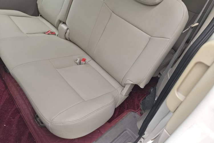 Used Nissan NV200 2014 1.6L Manual Zunya Model China IV Standard Left Rear Seat