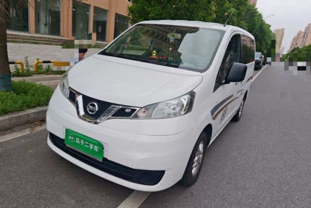 Used Nissan NV200 2014 1.6L CVT Zunya Model China IV Standard