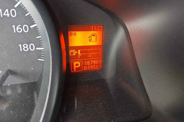 Used Nissan NV200 2014 1.6L CVT Zunya Model China IV Standard Odometer Close Up