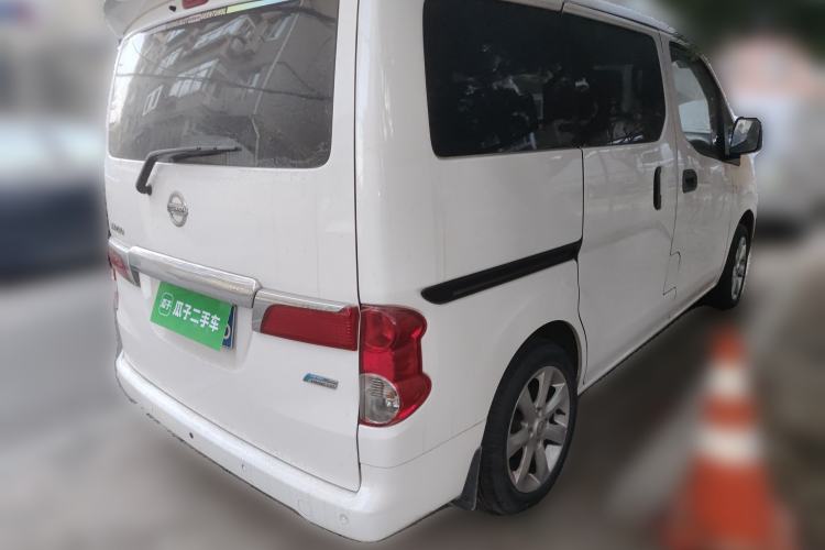 Used Nissan NV200 2014 1.6L CVT Luxury Model China IV Standard Rear Right 45 Deg