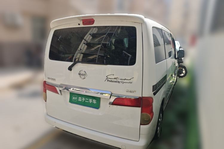 Used Nissan NV200 2014 1.6L Manual Luxury Model China V Standard Rear Right 45 Deg