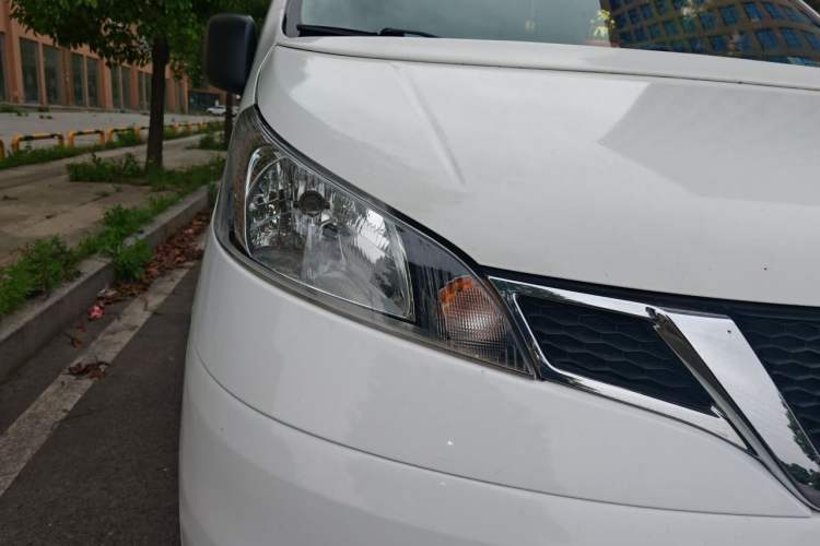 Used Nissan NV200 2014 1.6L CVT Zunya Model China IV Standard Right Front Headlight