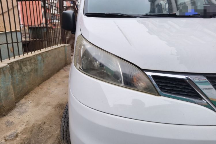 Used Nissan NV200 2014 1.6L Manual Luxury Model China IV Standard Right Front Headlight