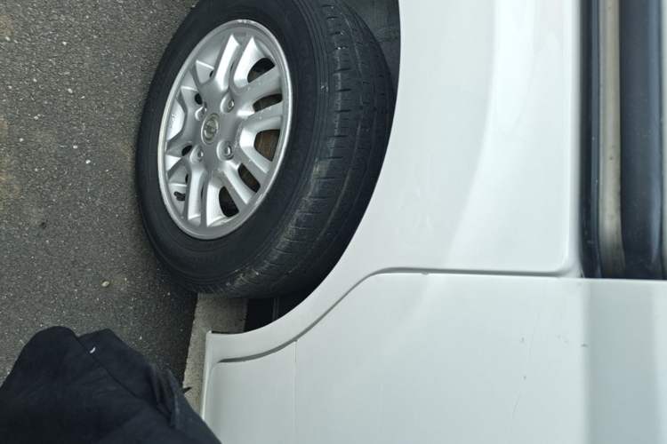 Used Nissan NV200 2014 1.6L Manual Zunya Model China IV Standard Right Rear Wheel Hub