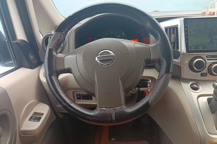 Used Nissan NV200 2014 1.6L CVT Luxury Model China IV Standard Steering Wheel