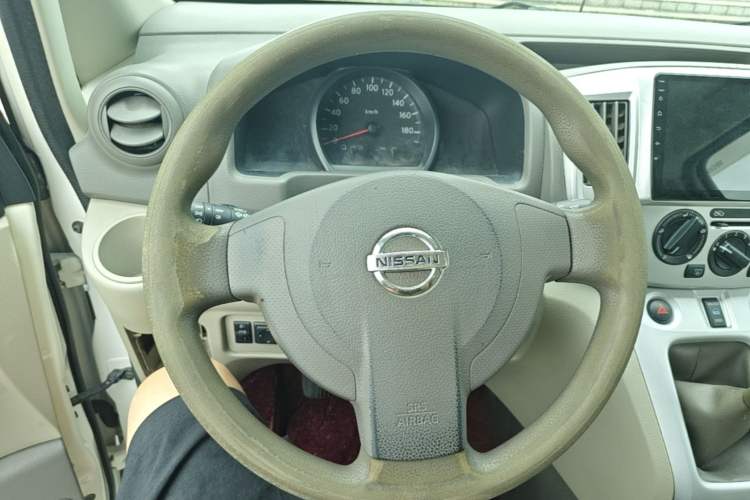 Used Nissan NV200 2014 1.6L Manual Zunya Model China IV Standard Steering Wheel