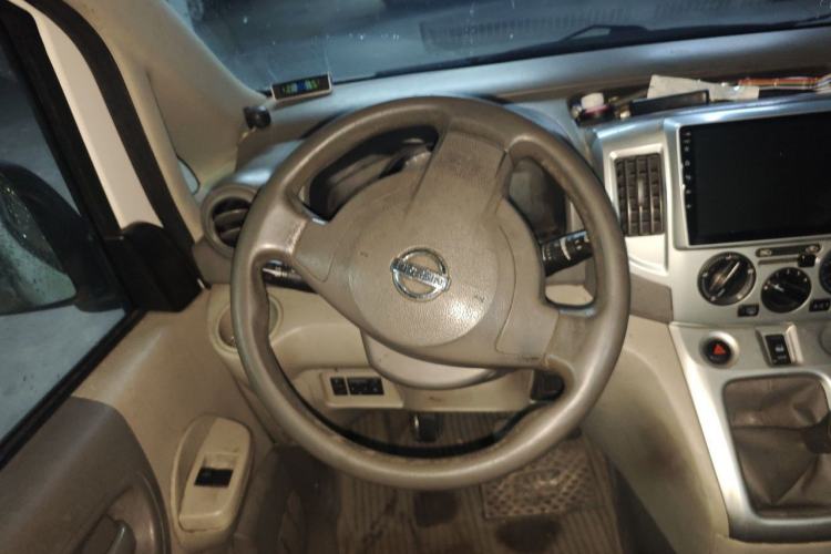 Used Nissan NV200 2014 1.6L Manual Luxury Model China IV Standard Steering Wheel