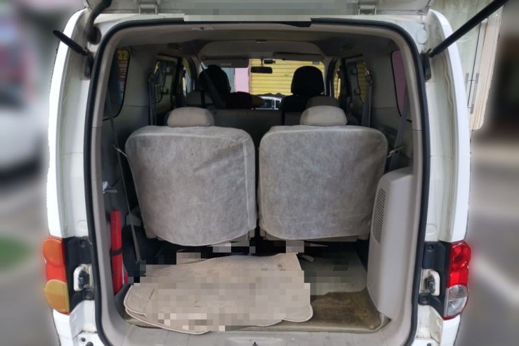 Used Nissan NV200 2014 1.6L Manual Luxury Model China V Standard Trunk