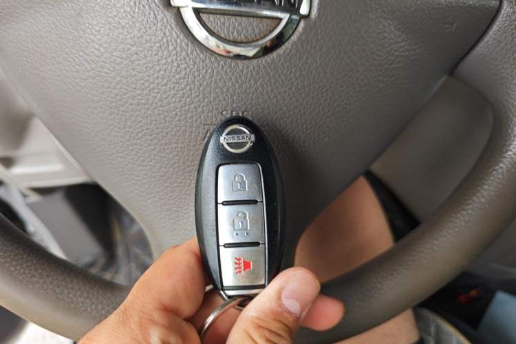 Used Nissan NV200 2014 1.6L CVT Zunya Model China IV Standard Vehicle Key
