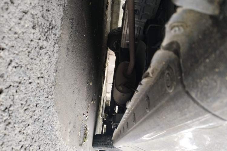 Used Nissan NV200 2016 1.6L CVT Luxury Model Chassis Front Left