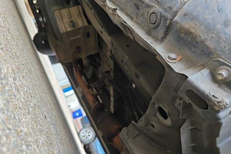 Used Nissan NV200 2016 Revised Version 1.6L CVT Deluxe Edition Chassis Front Right