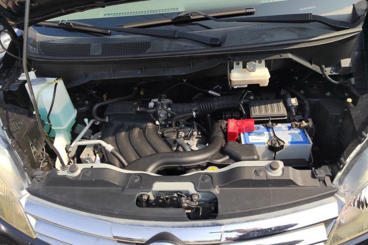 Used Nissan NV200 2016 Revised Version 1.6L CVT Luxury Edition Engine Bay