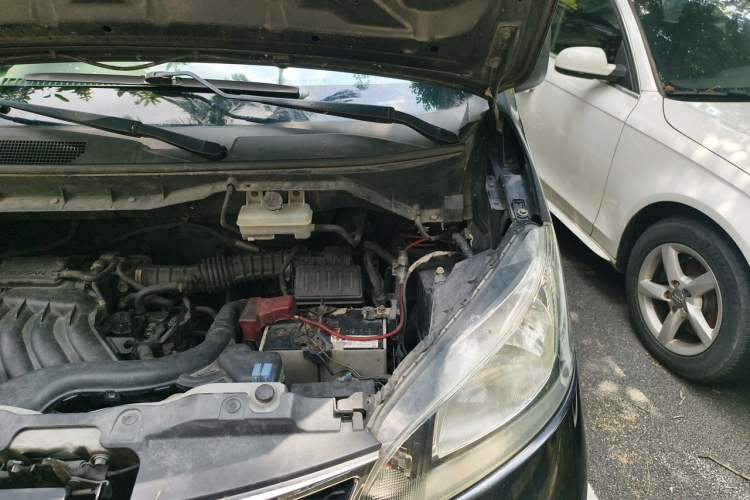 Used Nissan NV200 2016 1.6L Manual Zunya Model Engine Bay Left