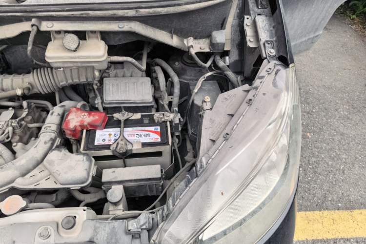 Used Nissan NV200 2016 Revised Version 1.6L Manual Luxury Edition Engine Bay Left