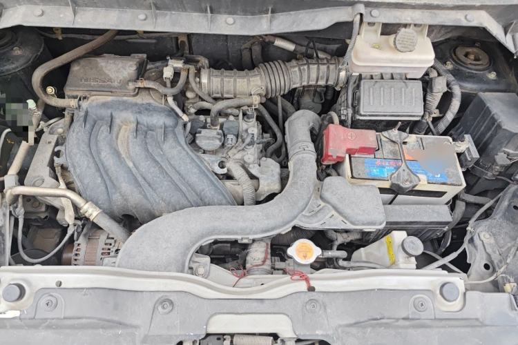 Used Nissan NV200 2016 Revised Version 1.6L CVT Deluxe Edition Engine Bay