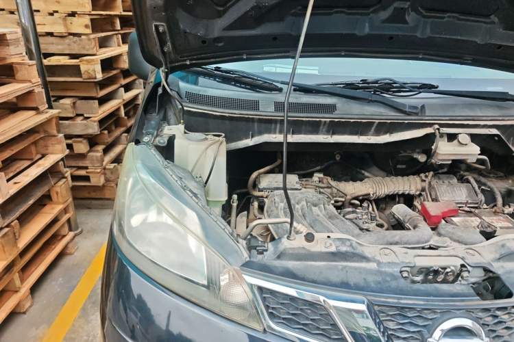 Used Nissan NV200 2016 Revised Version 1.6L Manual Luxury Edition Engine Bay Right