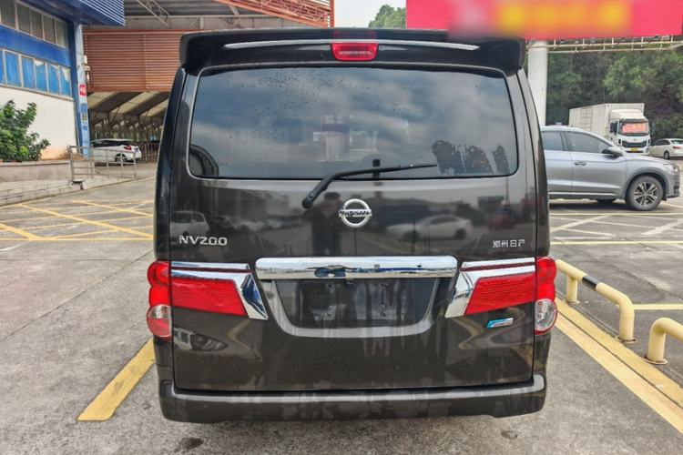 Used Nissan NV200 2016 Revised Version 1.6L CVT Deluxe Edition Exterior 1