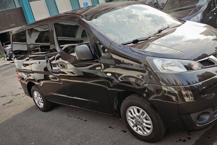 Used Nissan NV200 2016 Revised Version 1.6L Manual Luxury Edition Exterior 2