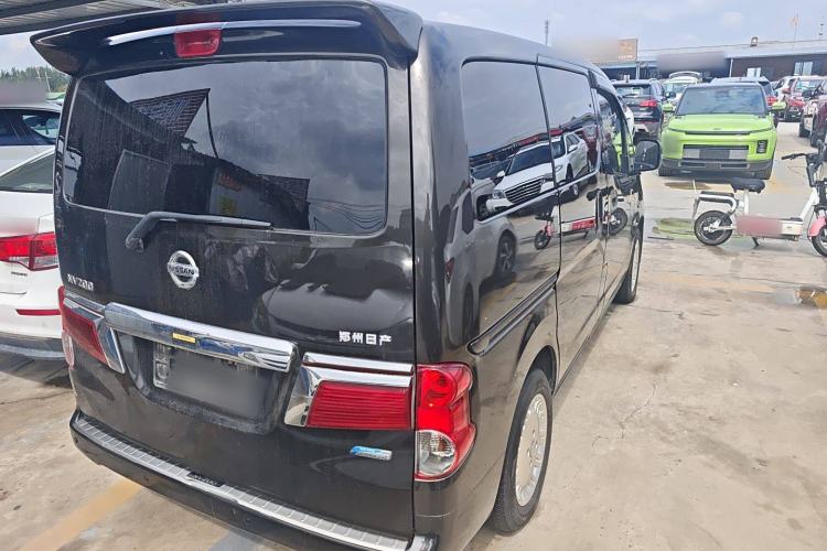 Used Nissan NV200 2016 1.6L CVT Deluxe Model Exterior 3