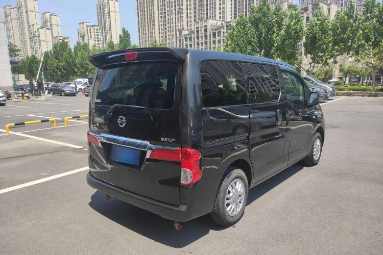 Used Nissan NV200 2016 Revised Version 1.6L Manual Luxury Edition Exterior 5