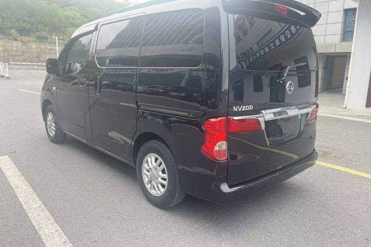 Used Nissan NV200 2016 Revised Version 1.6L Manual Luxury Edition Exterior 7