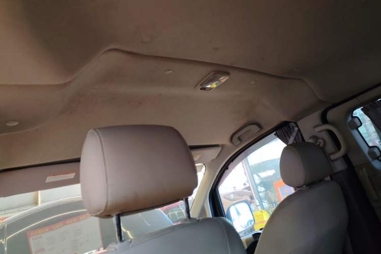 Used Nissan NV200 2016 Revised Version 1.6L CVT Deluxe Edition Headliner