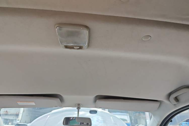 Used Nissan NV200 2016 Revised Version 1.6L CVT Deluxe Edition Headliner